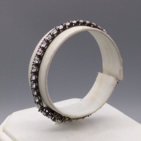 Gorgeous Black and White Tennis Bracelet, Gunmetal and Round Cut CZ Stones - Picture 3 of 5